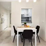 Coloso Sunset By Alfresco Apartament